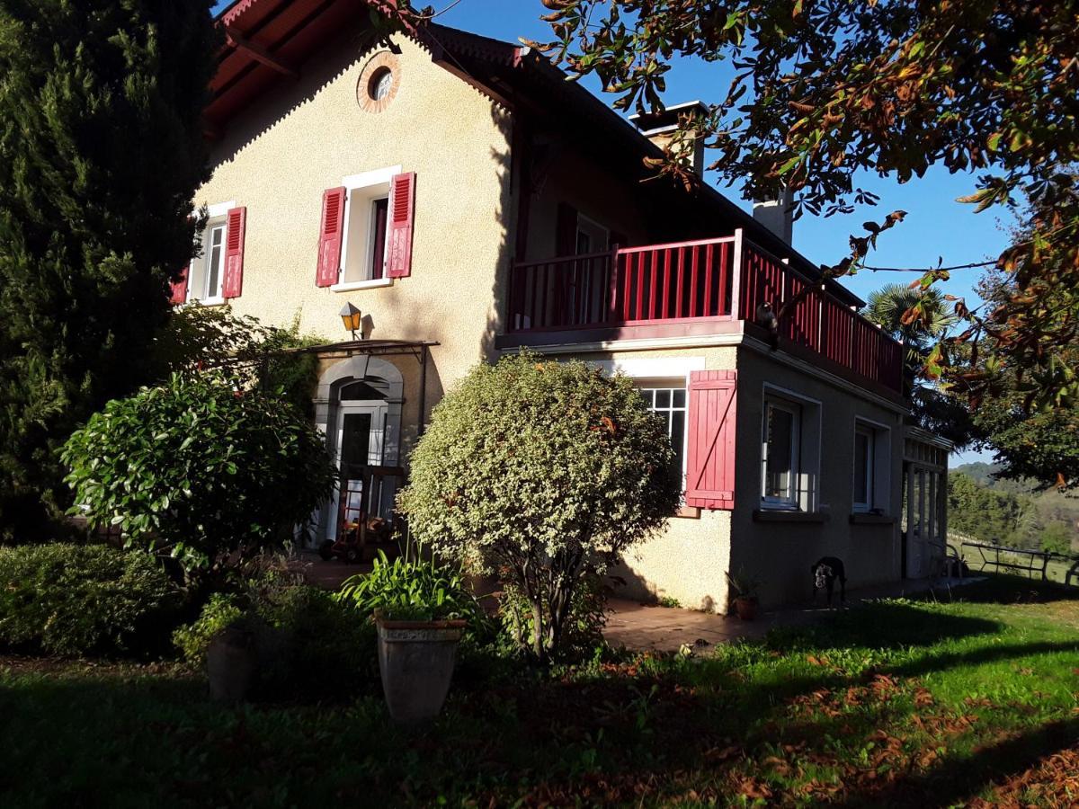 Chez Cecile Et Jean-No Bed and Breakfast Gan Eksteriør billede